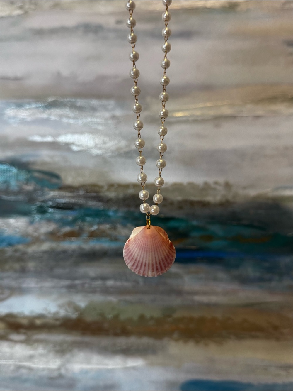 Pink Scallop Shell & White Pearl Beaded Necklace